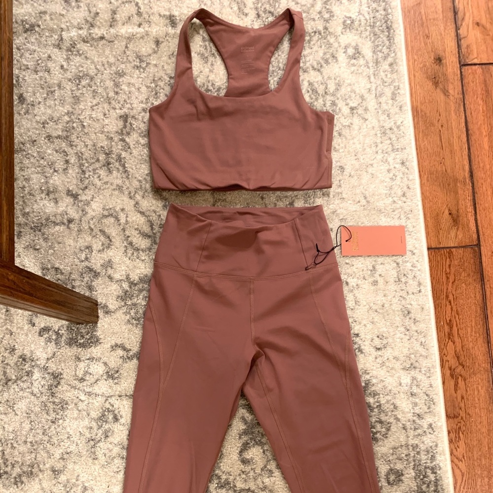 SET Acorn girlfriend Paloma bra with leggings